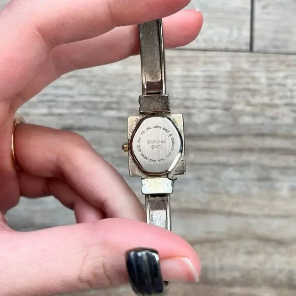 Willow Bay Two Tone Square Watch Roman Dial Bracelet Petite Hinge Antique Vtg - Picture 3 of 8